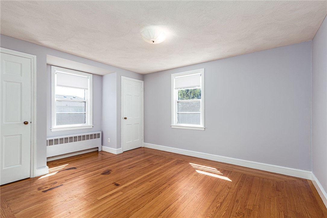 8 Somerset Road Cranston, RI 02910 - Photo 21 of 35 Gallery Image 21