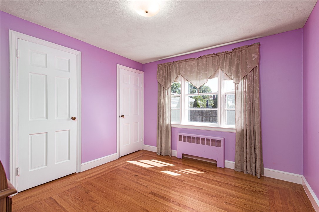 8 Somerset Road Cranston, RI 02910 - Photo 23 of 35 Gallery Image 23