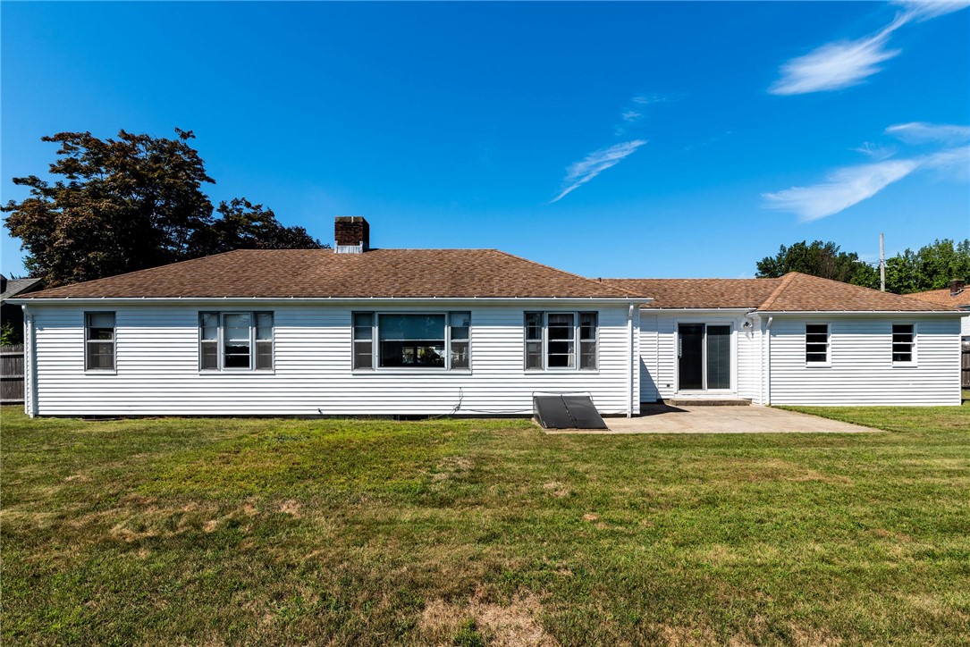 8 Somerset Road Cranston, RI 02910 - Photo 33 of 35 Gallery Image 33