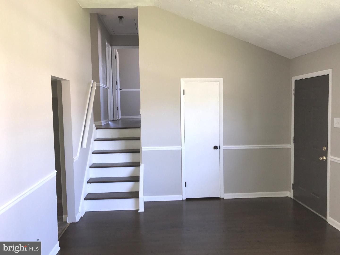 41 Linden Road Burlington, NJ 08016 - Photo 15 of 17