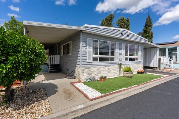$154,900 | 1830 East Yosemite Avenue, Unit 167, Manteca, CA 95336