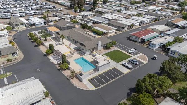 $154,900 | 1830 East Yosemite Avenue, Unit 167, Manteca, CA 95336