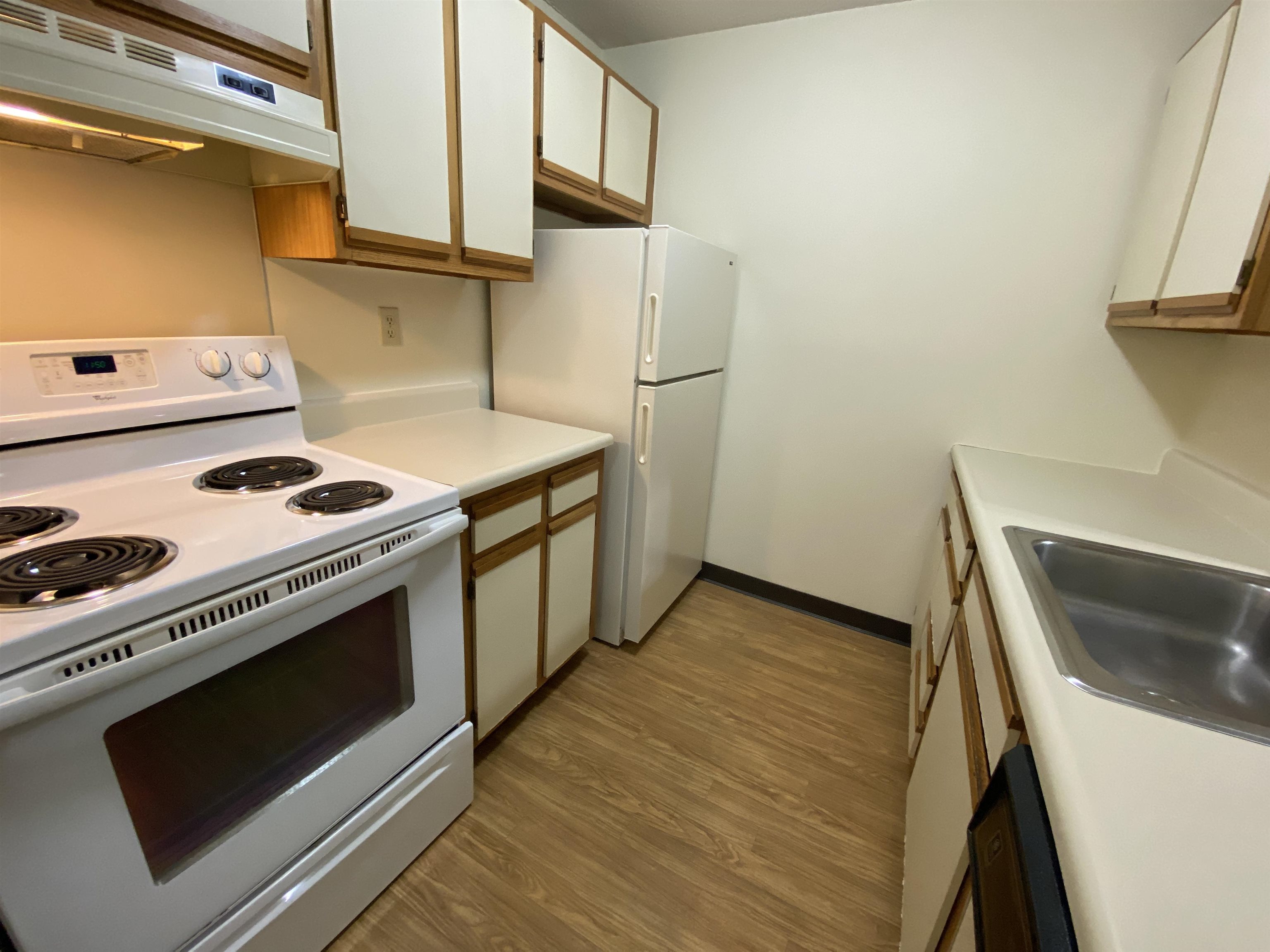 175 Eastern Avenue, Unit 103 Manchester, NH 03104 - Photo 10 of 37