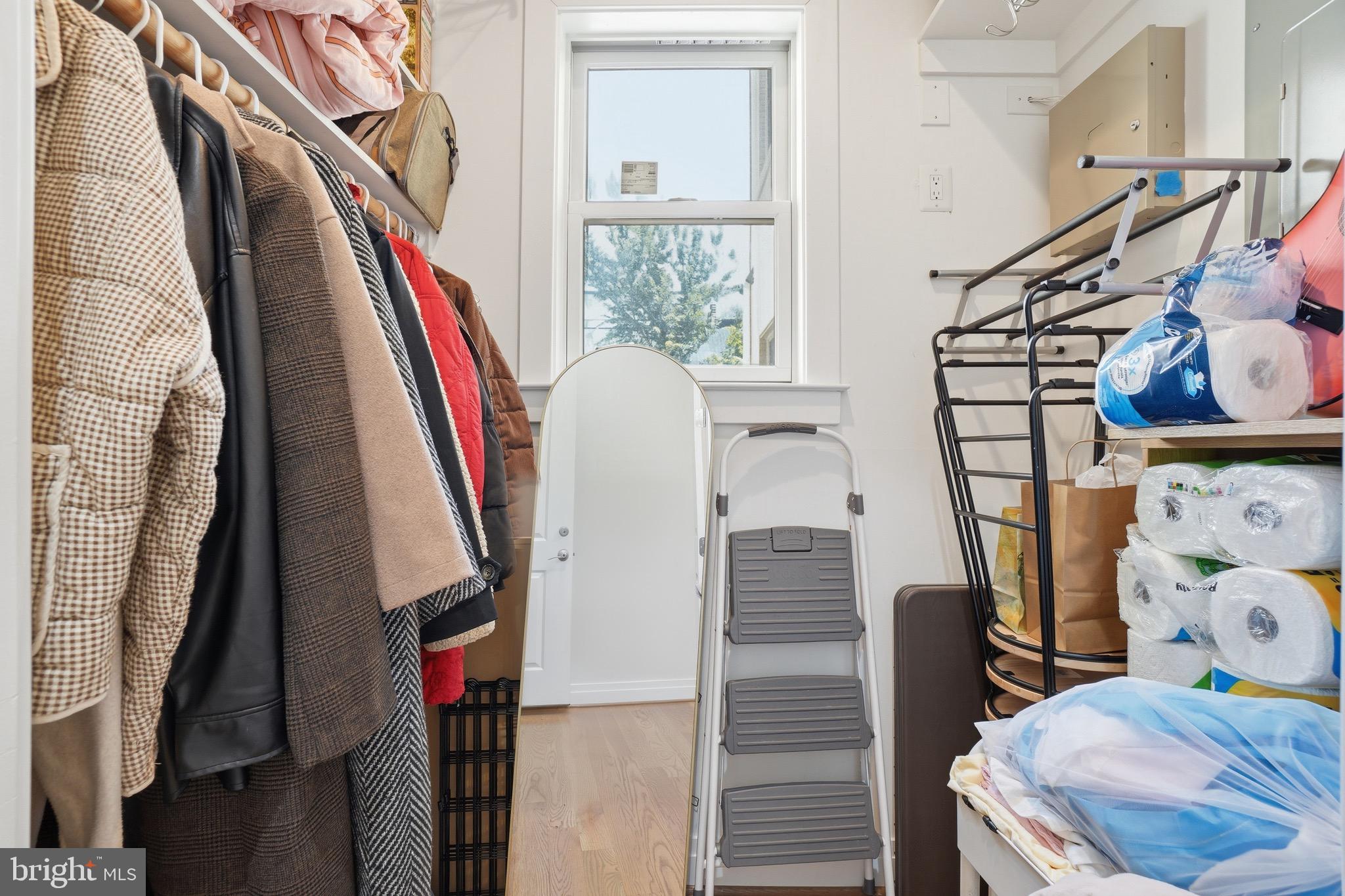 220 P Street Northwest, Unit 4 Washington, DC 20001 - Photo 9 of 44 Big size Clothes closet