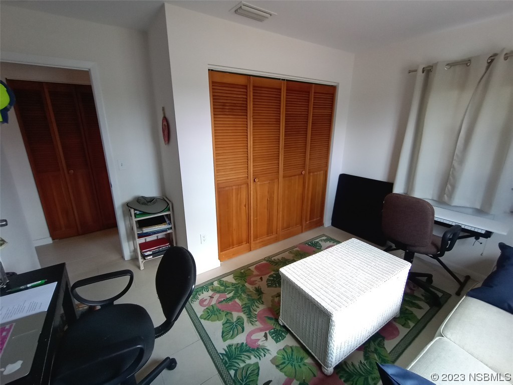 17 Pelican Drive Edgewater, FL 32141 - Photo 5 of 19