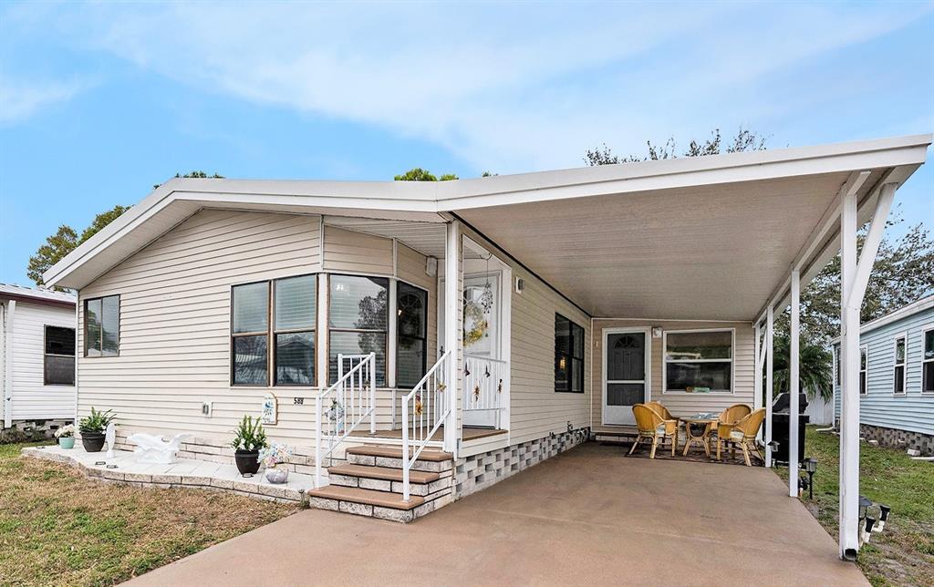 1001 Starkey Road, Unit 588 Largo, FL 33771 - Photo 2 of 23 Gallery Image 2