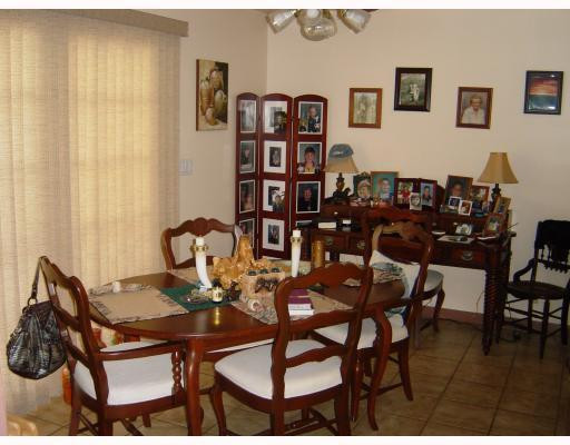 20211 Southwest 48th Street Southwest Ranches, FL 33332 - Photo 5 of 14 Dining Room