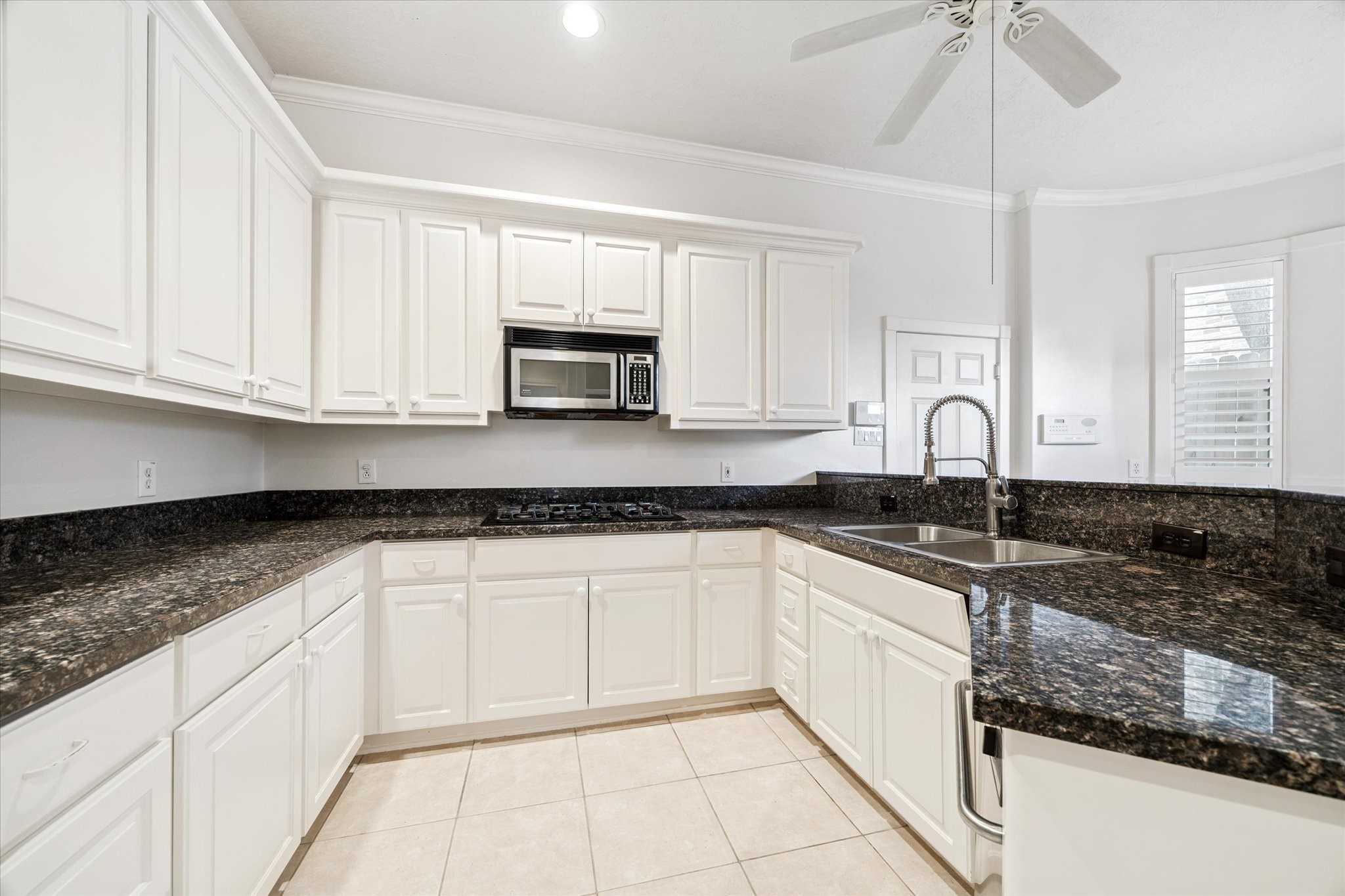 1705 Park Street Houston, TX 77019 - Photo 4 of 28