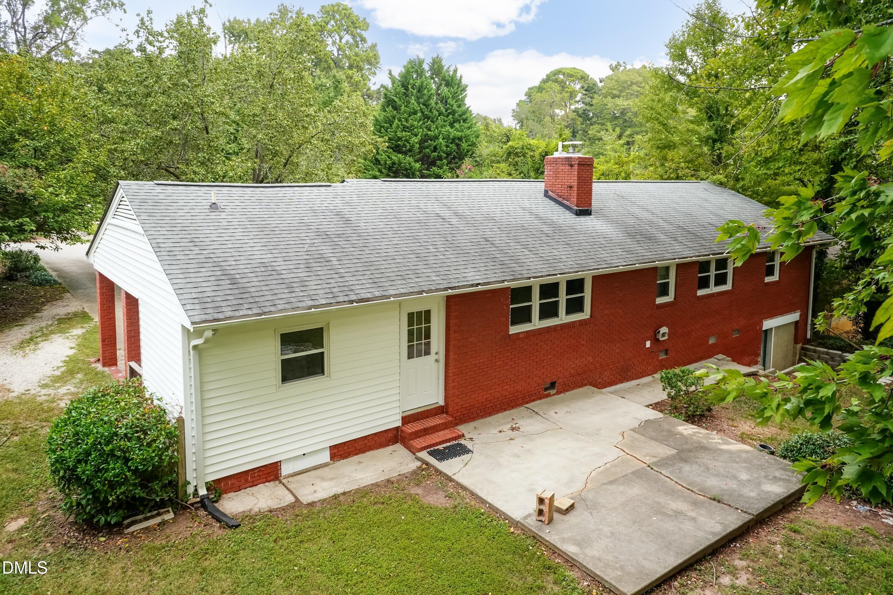 5101 Wickham Road Raleigh, NC 27606 - Photo 31 of 37 Back 04 (1)
