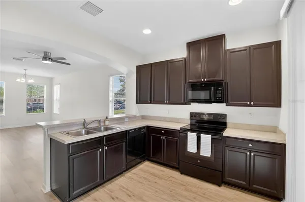 $199,900 | 8821 Walnut Gable Court, Riverview, FL 33578