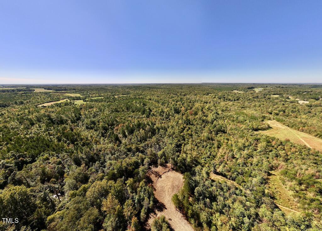 1 Weadon Road Blanch, NC 27212 - Photo 2 of 38 a view of an ocean