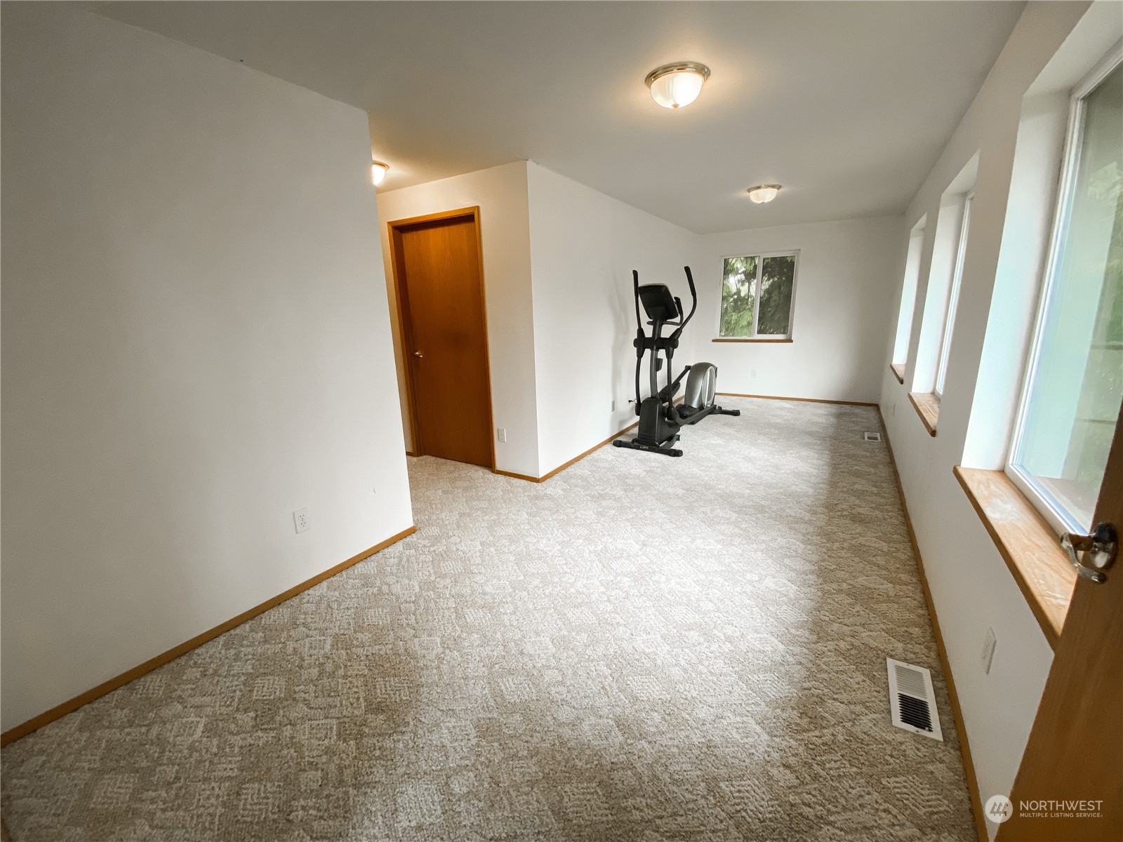 4390 Fleet Road Blaine, WA 98230 - Photo 27 of 40 Gallery Image 27