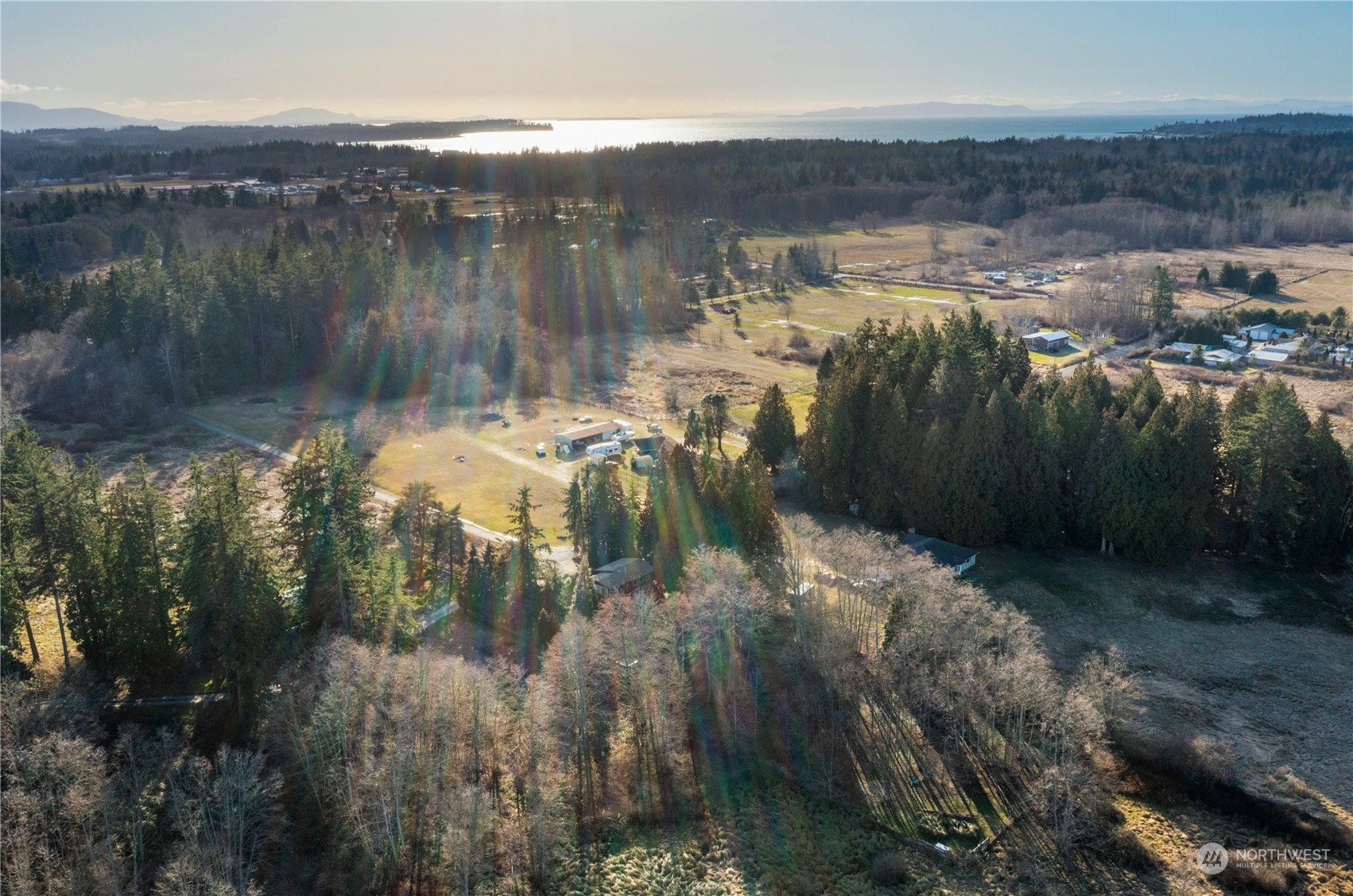 4390 Fleet Road Blaine, WA 98230 - Photo 4 of 40 Gallery Image 4