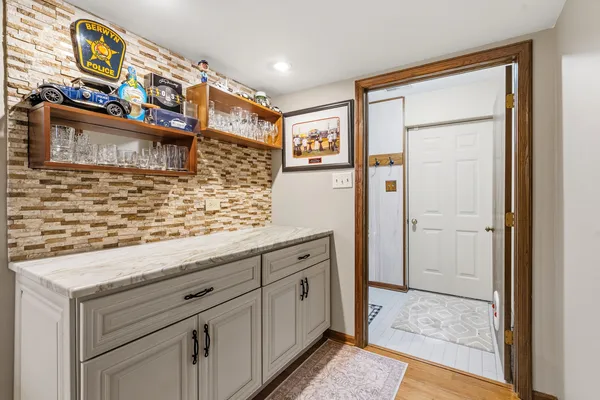 $549,999 | 670 Kruk Street, Lemont, IL 60439