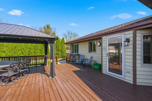 $549,999 | 670 Kruk Street, Lemont, IL 60439