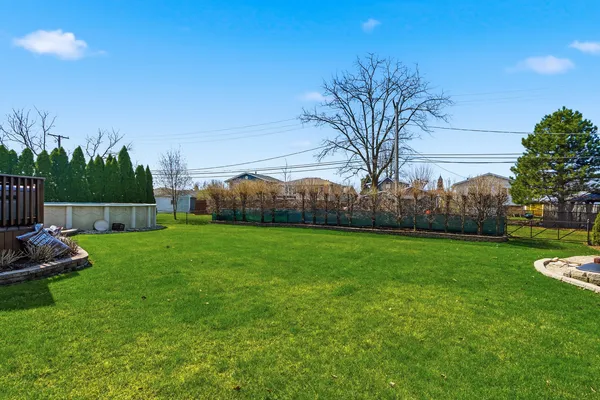 $549,999 | 670 Kruk Street, Lemont, IL 60439