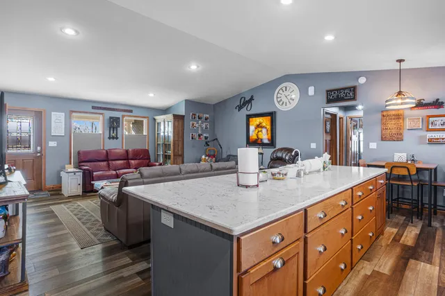 $499,900 | 401 A County Road 2500 North, Mahomet, IL 61853