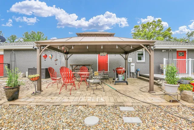 $499,900 | 401 A County Road 2500 North, Mahomet, IL 61853