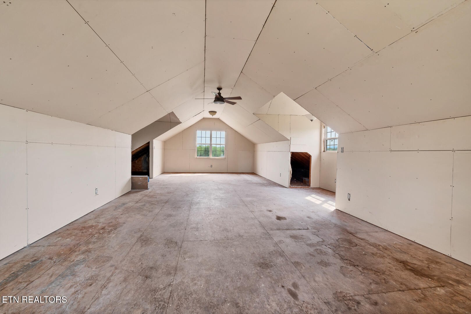 449 Foss Road Maryville, TN 37801 - Photo 40 of 49 a view of a house basement