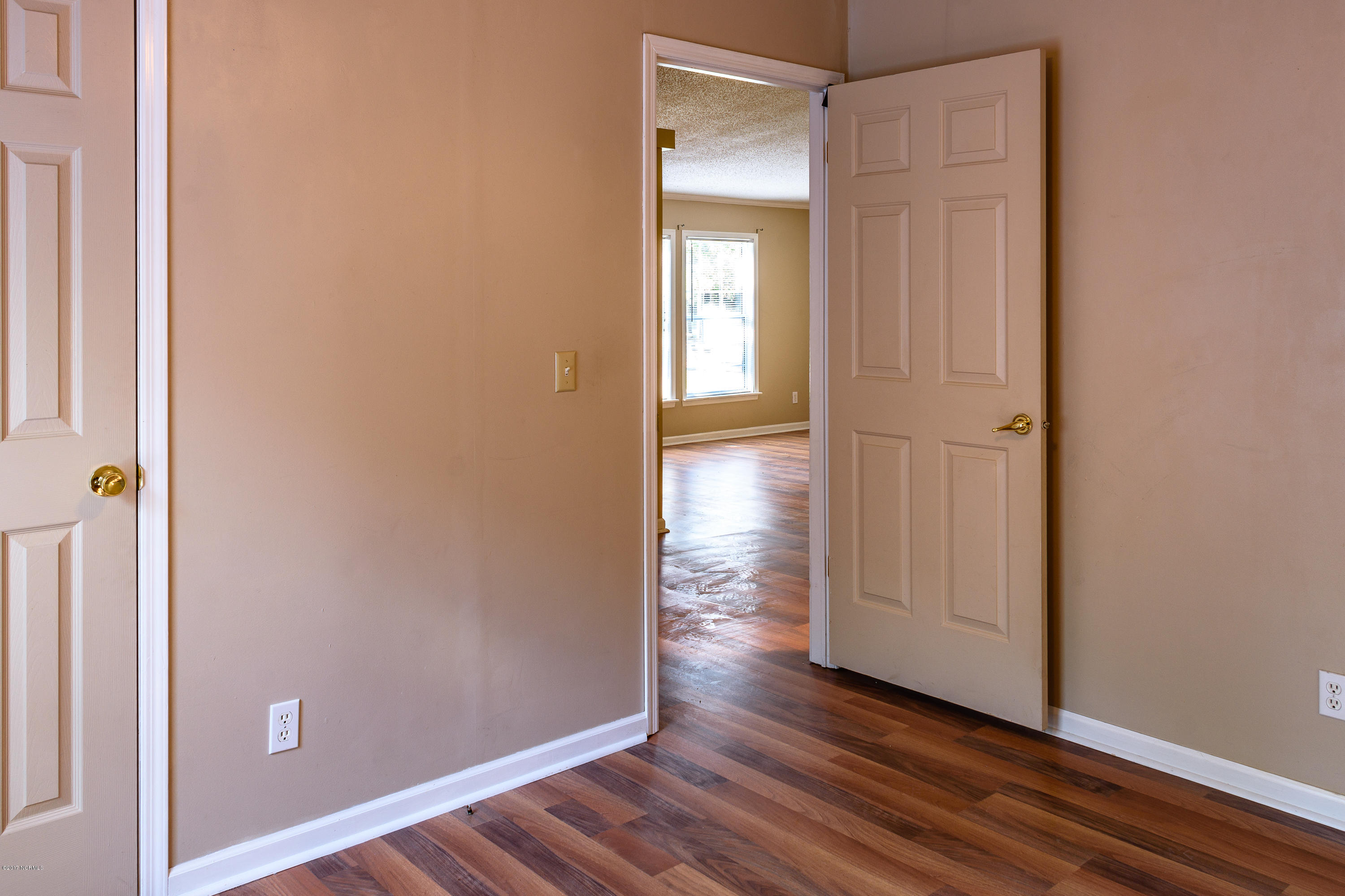 189 Newbold Road Jacksonville, NC 28540 - Photo 25 of 39 Bedroom 3
