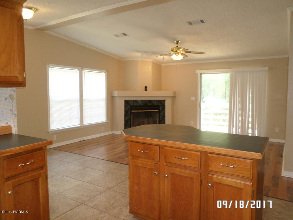 189 Newbold Road Jacksonville, NC 28540 - Photo 33 of 39 SAM_0505