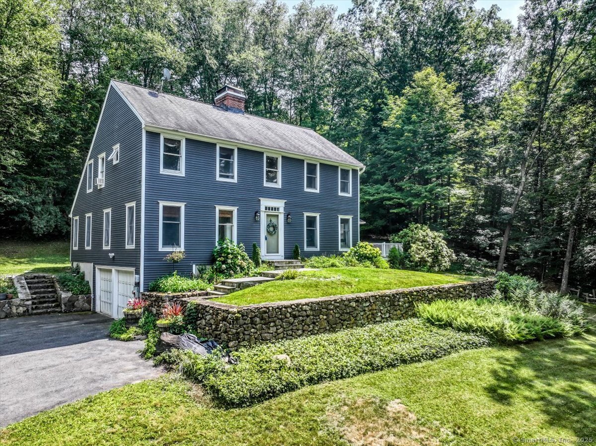 86 Jackson Cove Road Oxford, CT 06478 - Photo 1 of 1 Gallery Image 1