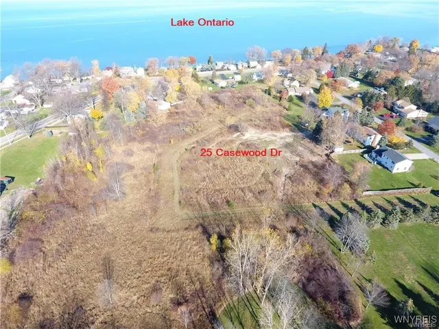 $200,000 | 25 Casewood Drive, Wilson, NY 14172