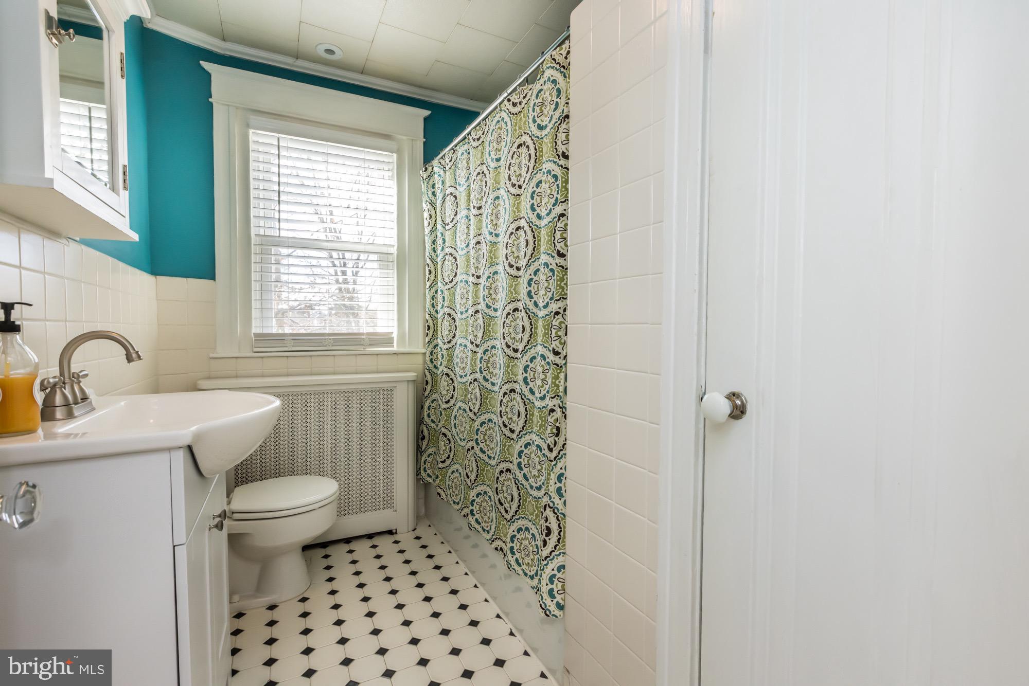 2932 Rising Sun Road Ardmore, PA 19003 - Photo 27 of 48 Main bath 2nd floor