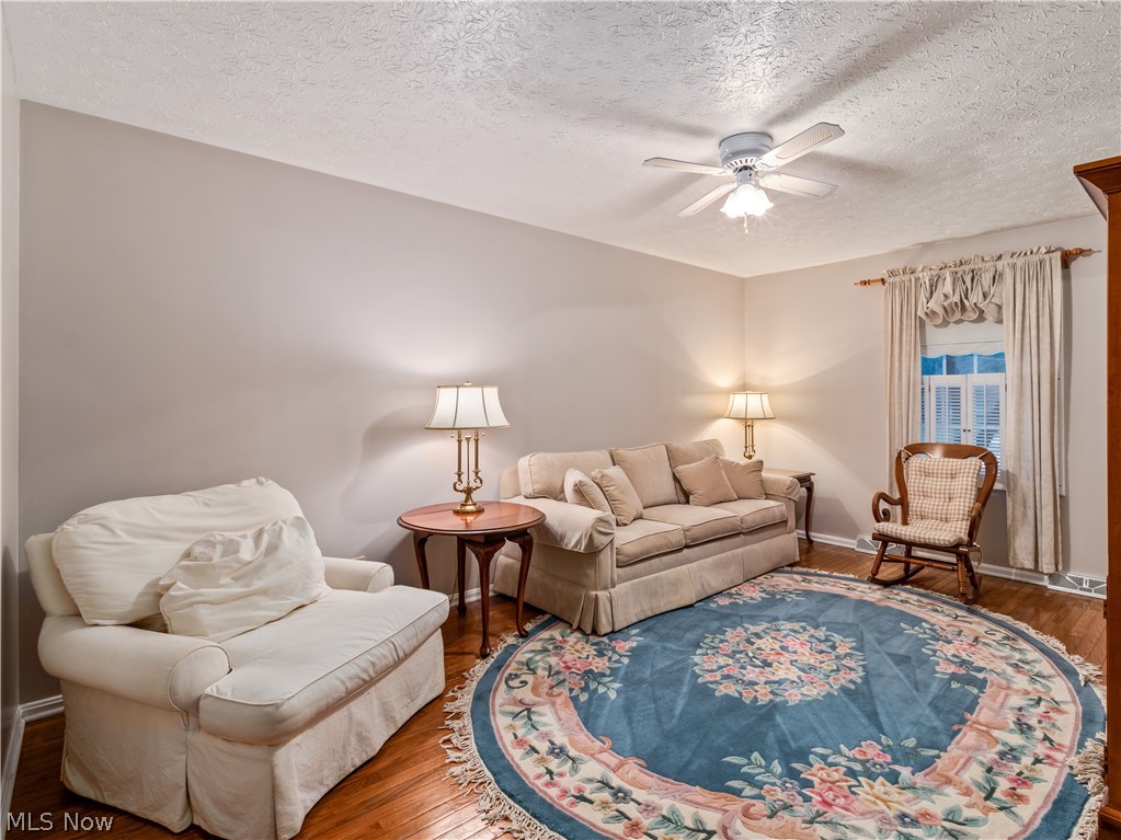 2581 Killian Road Uniontown, OH 44685 - Photo 17 of 35