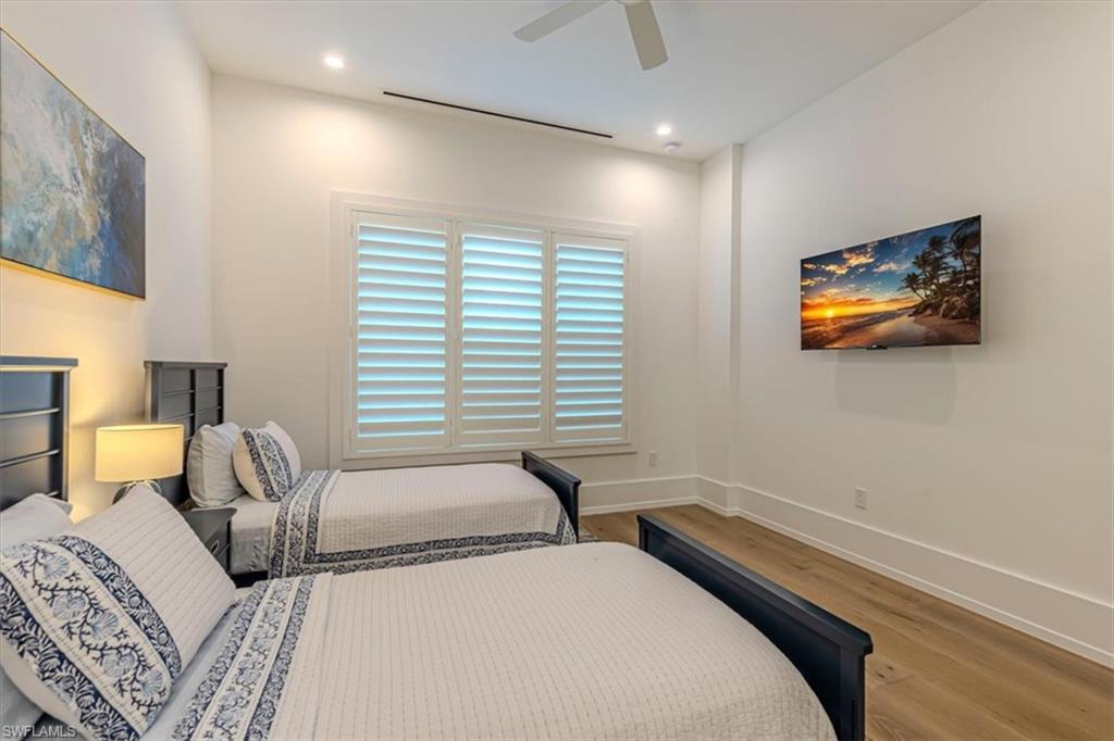 201 8th Street South, Unit 104 Naples, FL 34102 - Photo 14 of 35