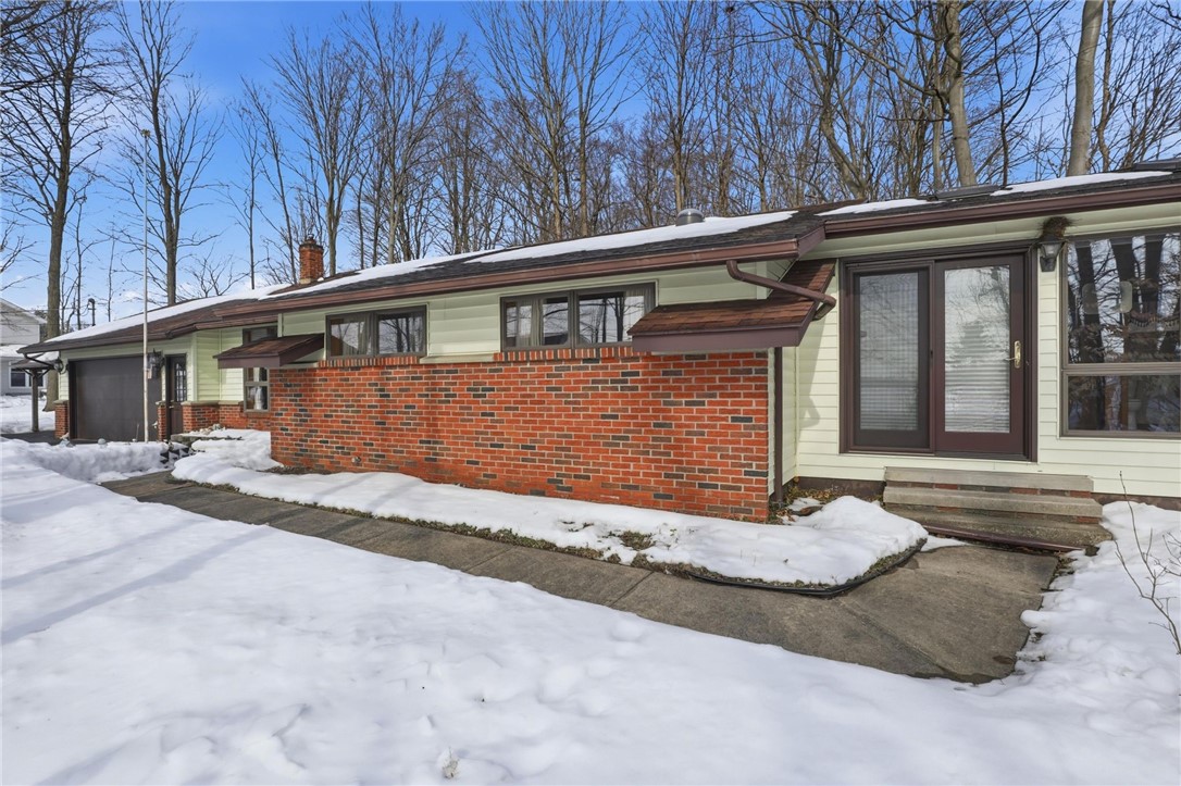 7693 Harris Road Le Roy, NY 14482 - Photo 5 of 40 Gallery Image 5