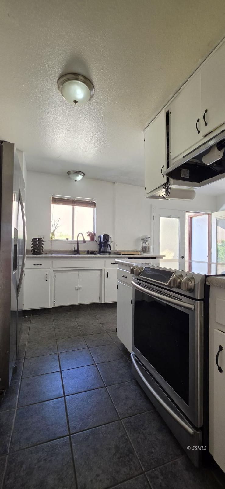 1213 West Willow Avenue Ridgecrest, CA 93555 - Photo 8 of 20