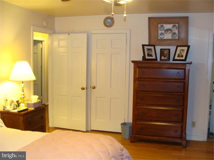 921 Vernon Road Philadelphia, PA 19150 - Photo 13 of 25 Master Bathroom