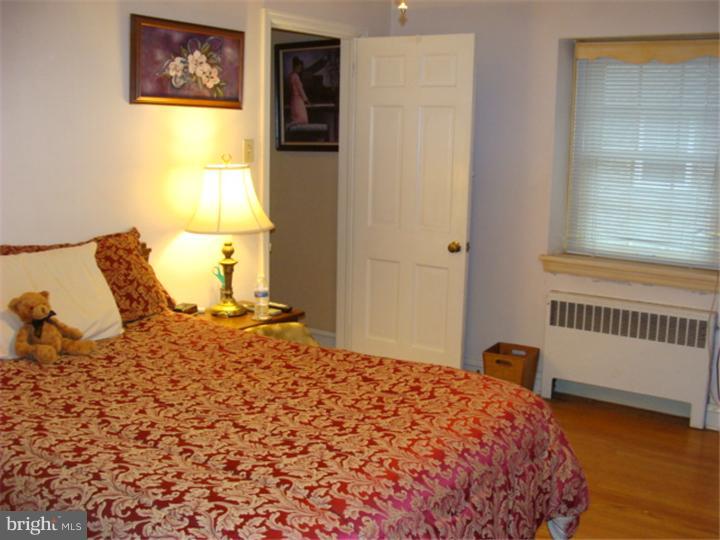 921 Vernon Road Philadelphia, PA 19150 - Photo 18 of 25 Bedroom 4