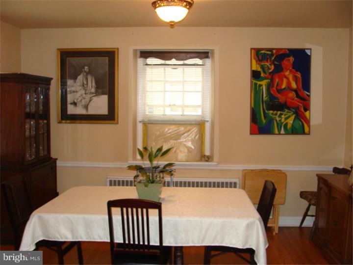 921 Vernon Road Philadelphia, PA 19150 - Photo 8 of 25 Dining Room