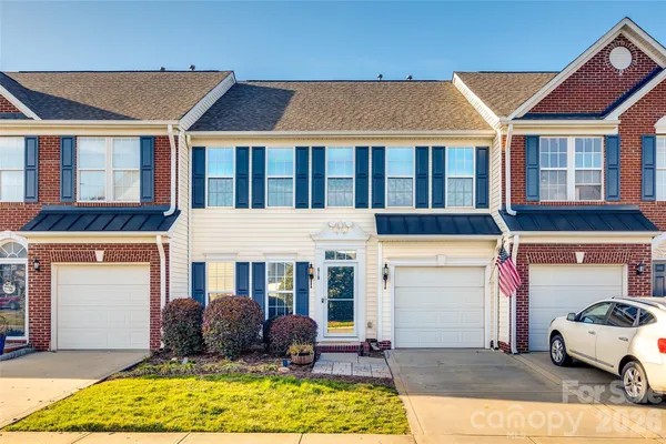 $300,000 | 618 Bayou Circle, Clover, SC 29710