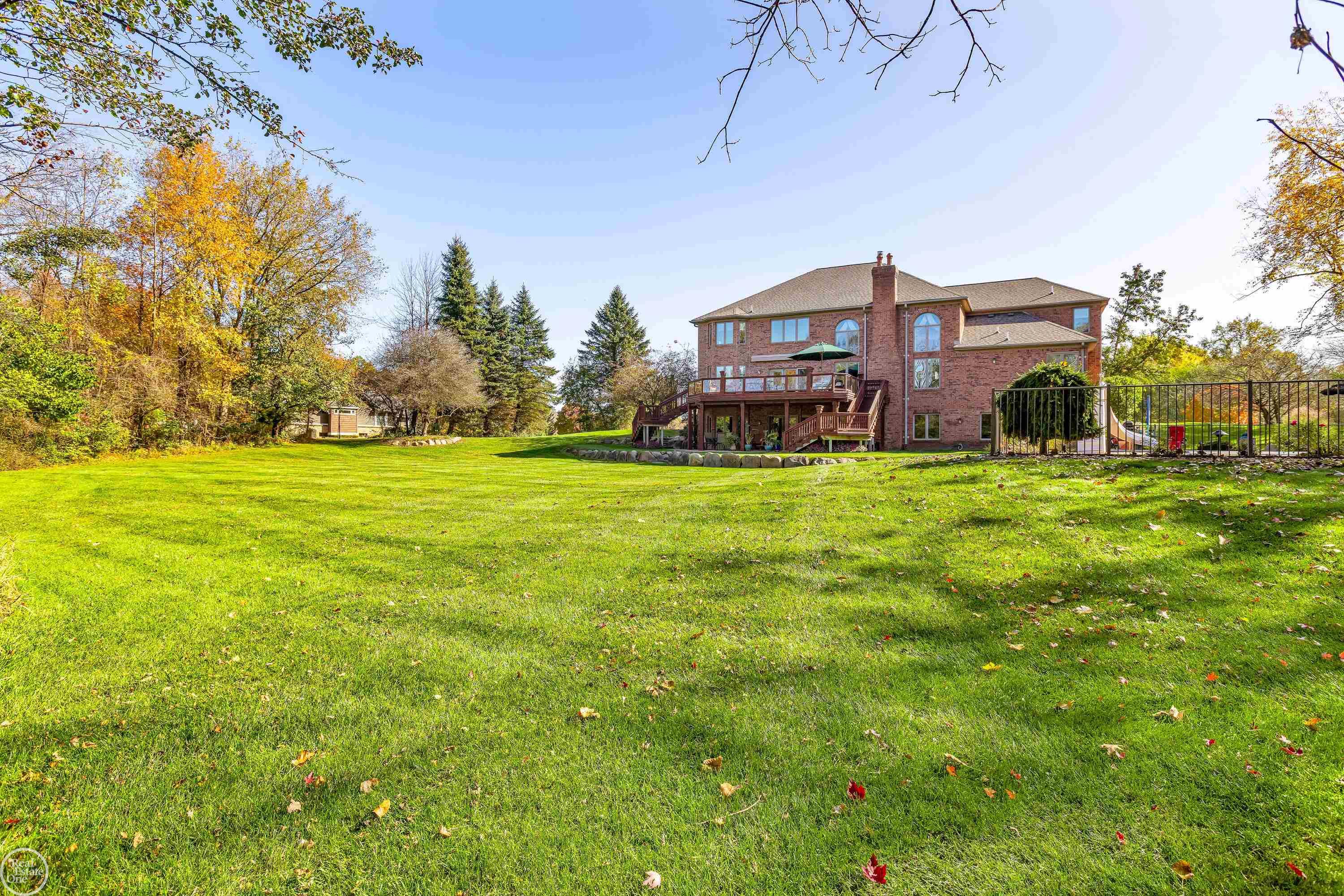 12223 East Ridge Drive Romeo, MI 48065 - Photo 84 of 94 50159004-15a3e3df-02f5-44b1-a4bb-0c6f80fcd341.JPG