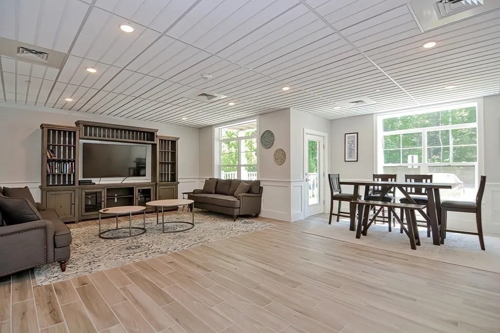 635 Old Post Road, Unit 210 Sharon, MA 02067 - Photo 25 of 32