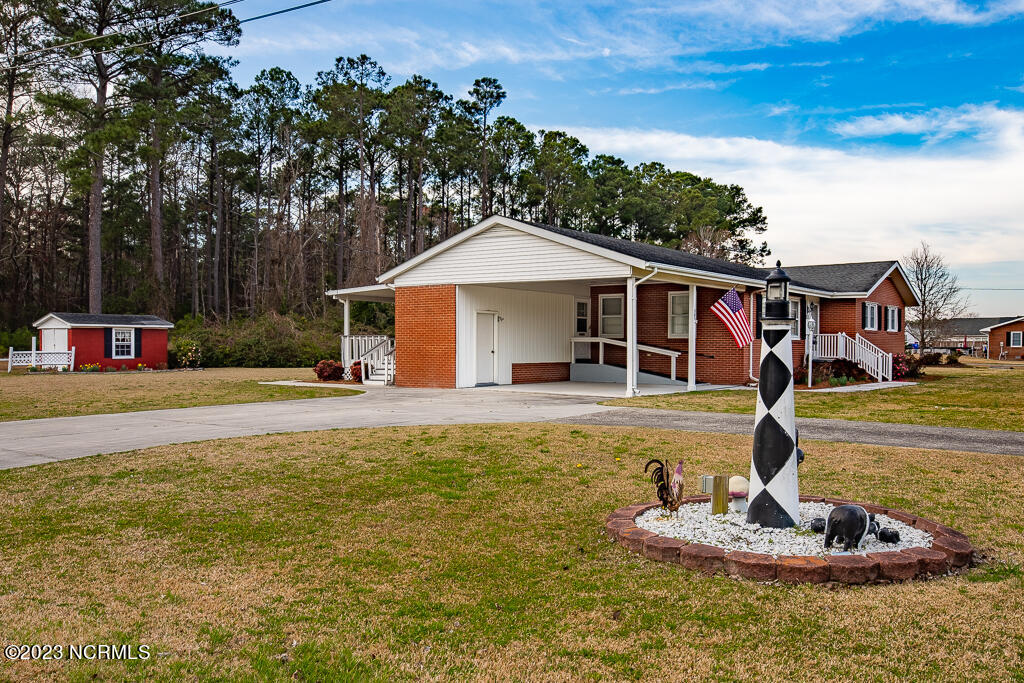 305 Tuttles Grove Road Beaufort, NC 28516 - Photo 15 of 21 IMG_8512-HDR