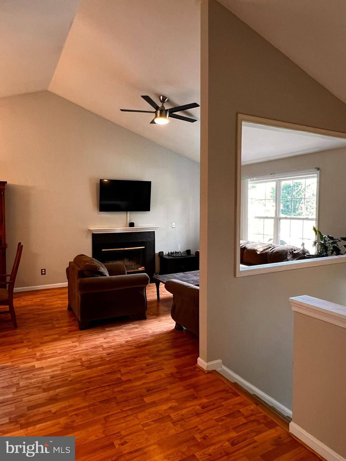102 Valley View Road Fredericksburg, VA 22407 - Photo 13 of 47 View from upstairs Foyer