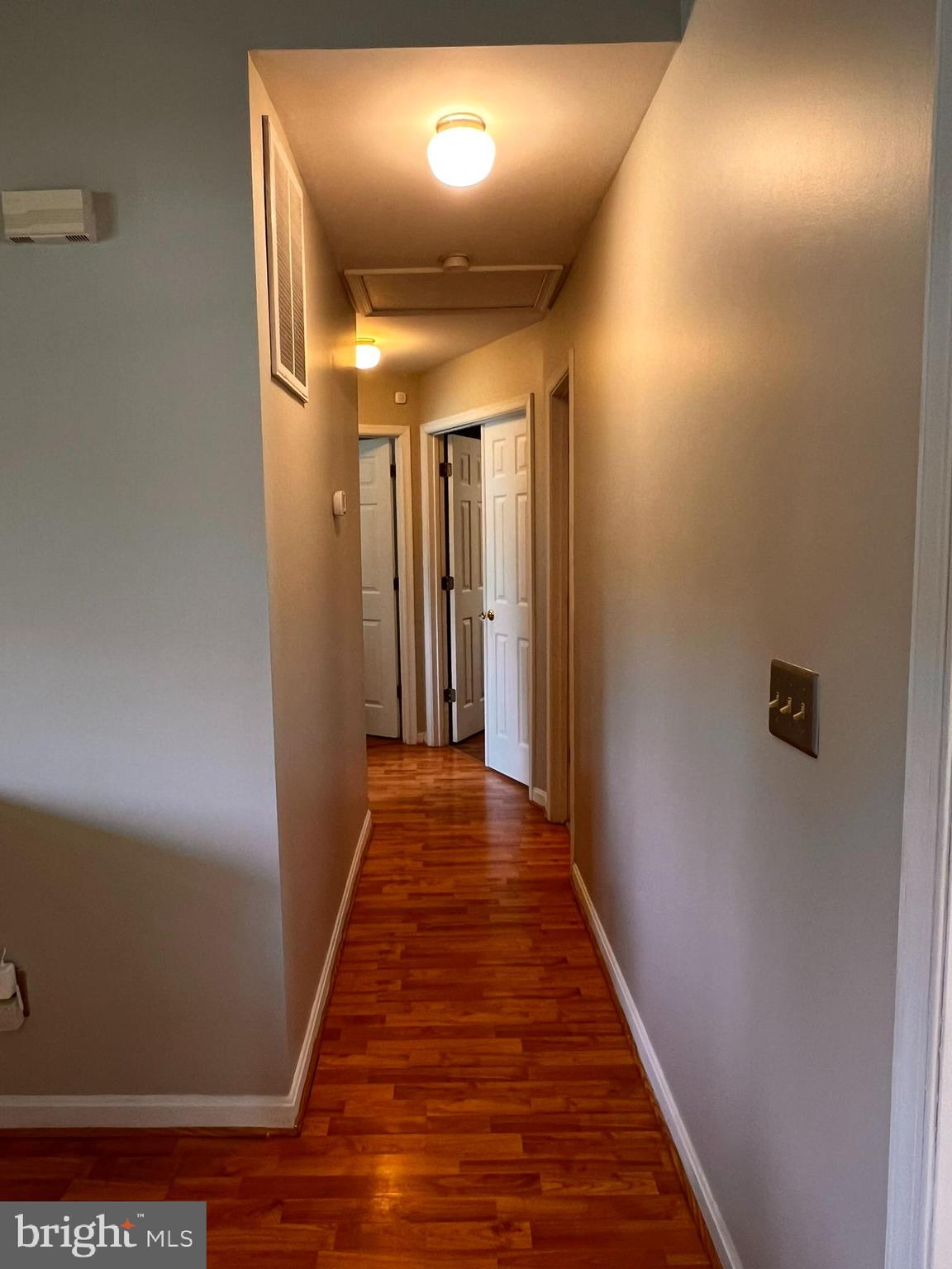 102 Valley View Road Fredericksburg, VA 22407 - Photo 17 of 47 Upstairs Hallway