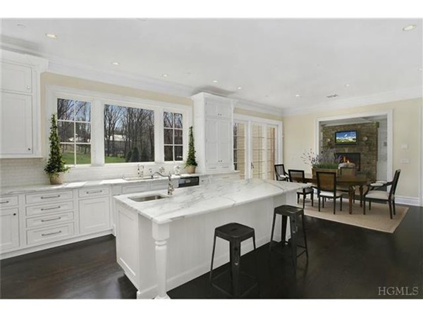 51 Pershing Road Needham, MA 02494 - Photo 7 of 10