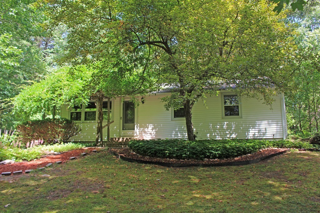 706 Spring Street Winchendon, MA 01475 - Photo 1 of 15 Gallery Image 1