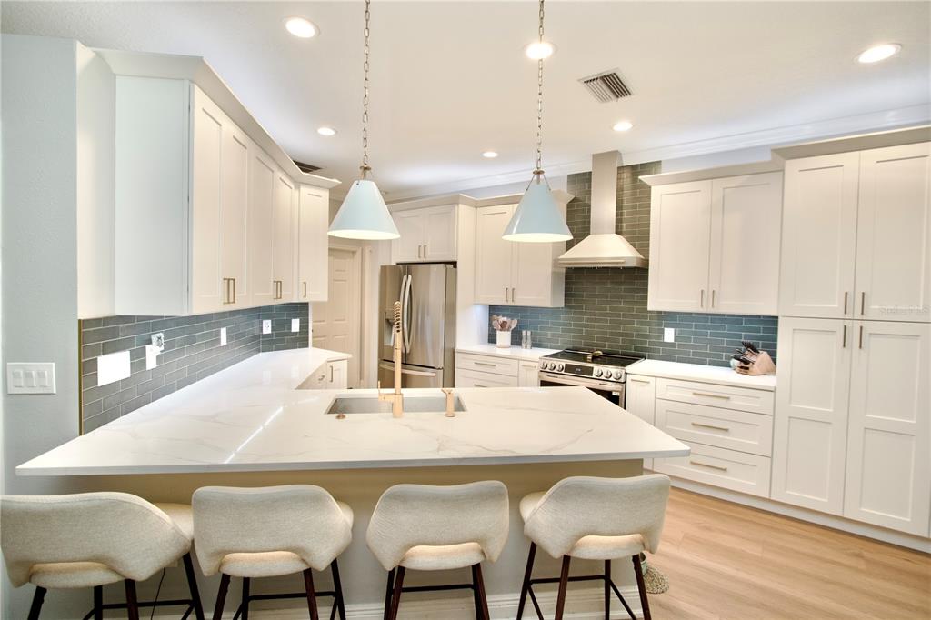 2211 Ground Squirrel Drive New Port Richey, FL 34655 - Photo 11 of 33