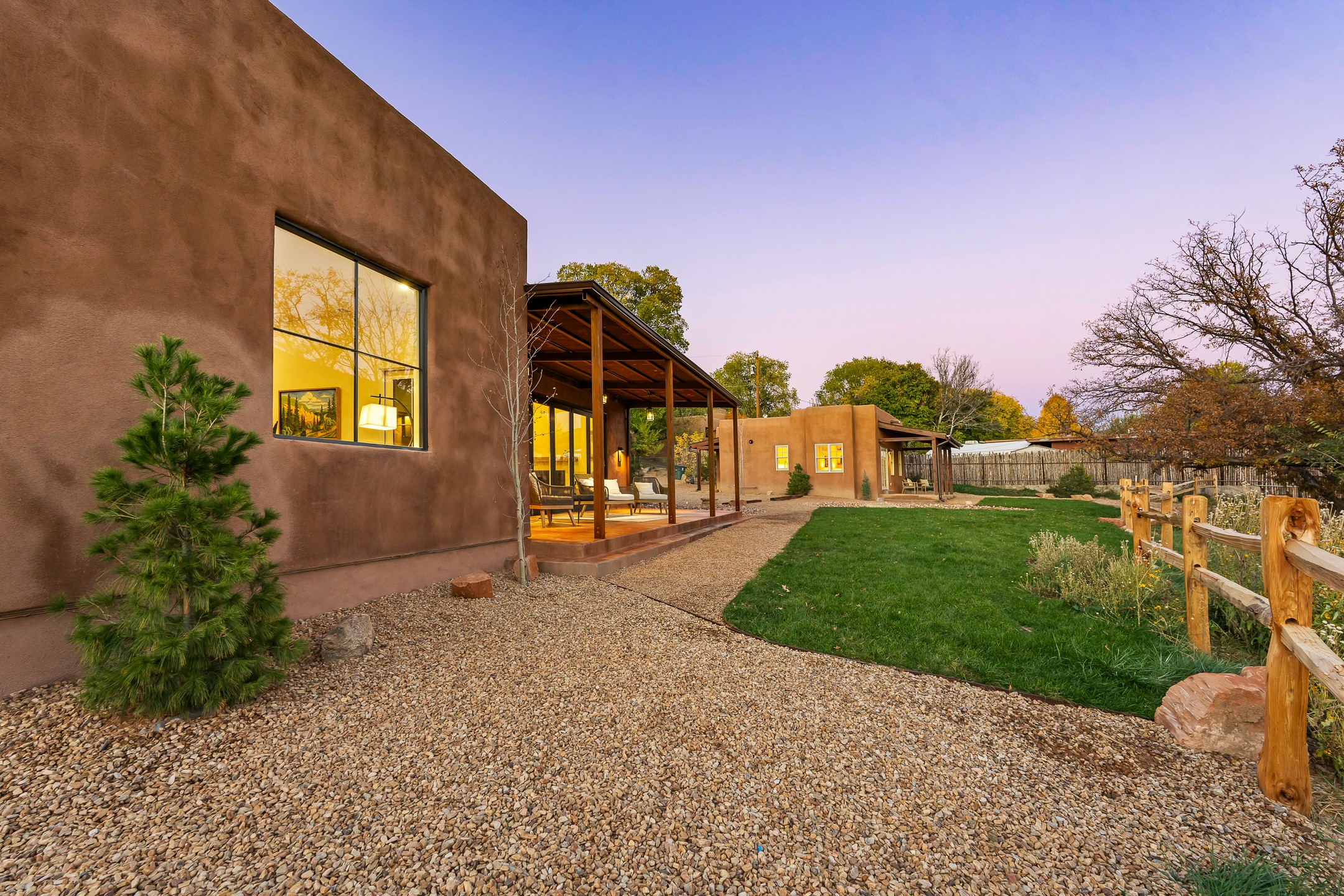 1612 Cerro Gordo Road Santa Fe, NM 87501 - Photo 16 of 18
