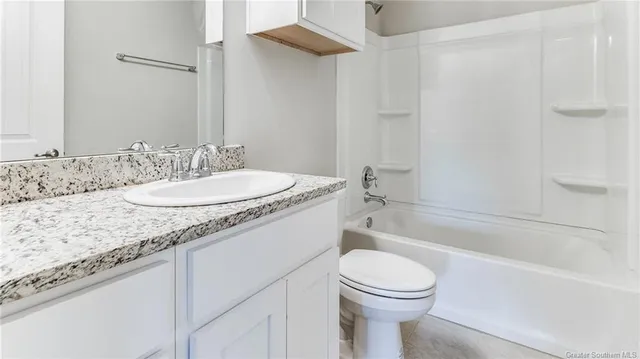 $337,400 | 4693 East Ridge Road, Lake Charles, LA 70607