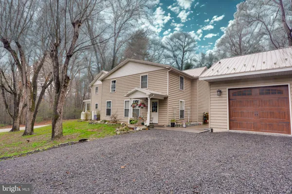 $399,900 | 3065 Buchanan Valley Road, Orrtanna, PA 17353