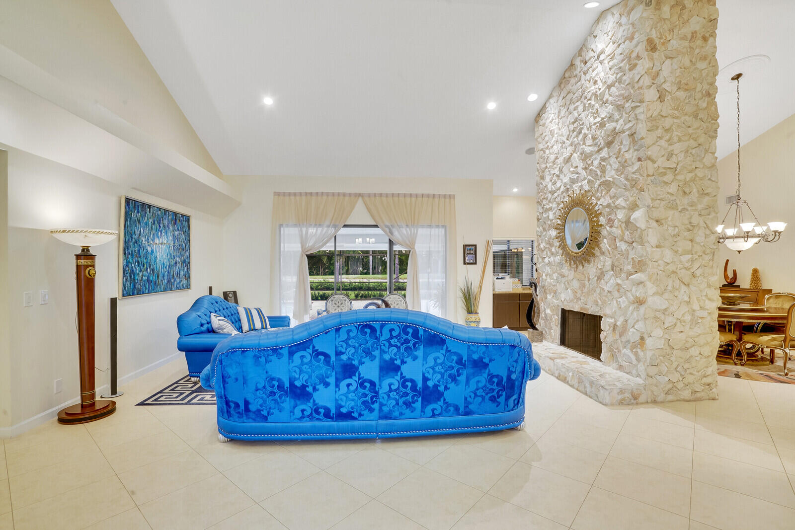 7764 Mandarin Drive Boca Raton, FL 33433 - Photo 10 of 71 Living Room