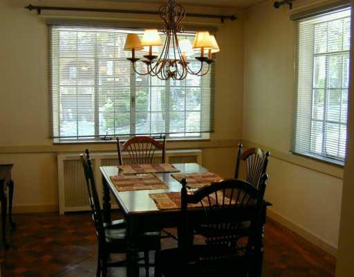 471 Arden Road Mt. Lebanon, PA 15216 - Photo 2 of 3 Dining Room.