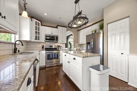 $565,000 | 3766 Matisse Drive, St. Charles, IL 60175